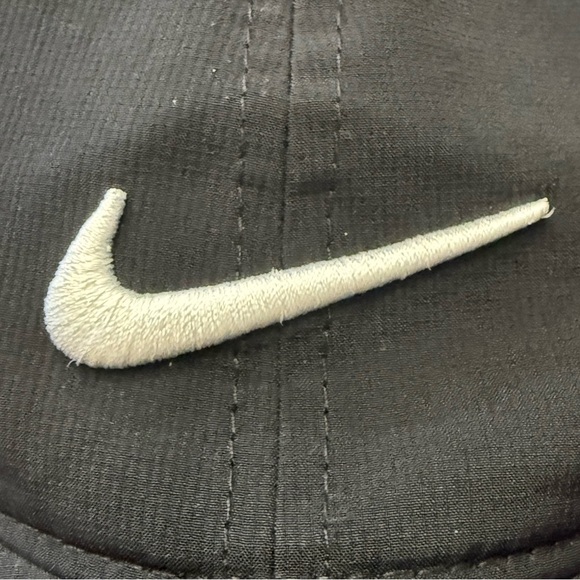 Nike Legacy 91 Dri-Fit Strap Back Black Hat Lightweight Running Golf Fitness OS - Picture 5 of 9